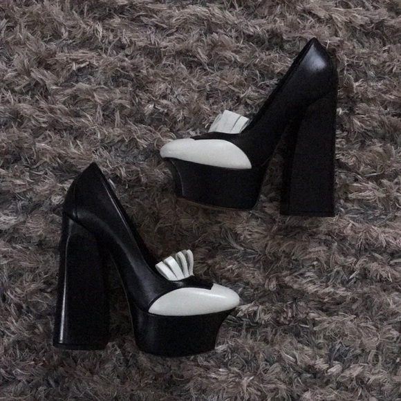 Bottega Veneta Black/White Platform High Heels - Picture 3 of 8